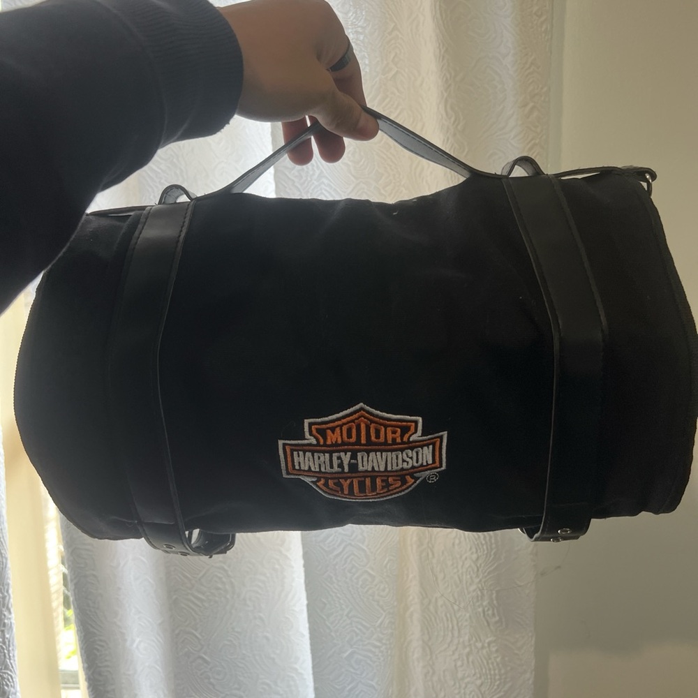 Harley Davidson Bag + wall storage that can be hanged